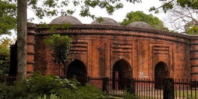 নয় গম্বুজ মসজিদ – বাগেরহাট /  Nine Dome Mosque – Bagerhat